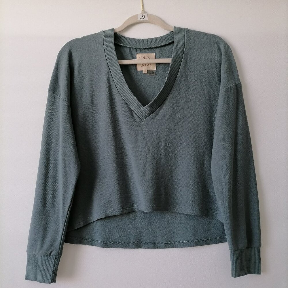 Chaser Women's Teal Blue V-Neck Drop Shoulder Pullover Sweatshirt Cropped S